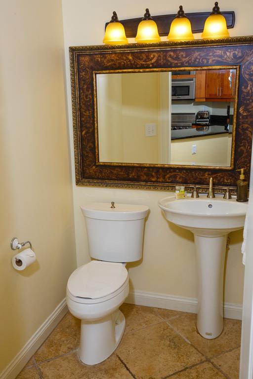 Key West Harbour Oceanfront Suites Zimmer foto